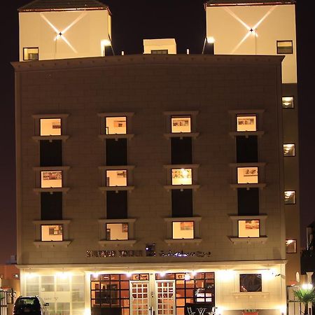 برج سلطانة للوحدات السكنية شهري Buraidah Ngoại thất bức ảnh