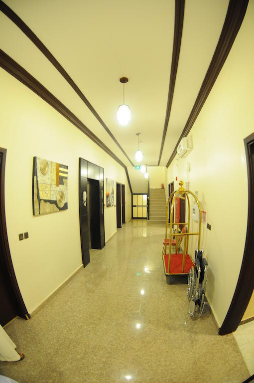 برج سلطانة للوحدات السكنية شهري Buraidah Ngoại thất bức ảnh